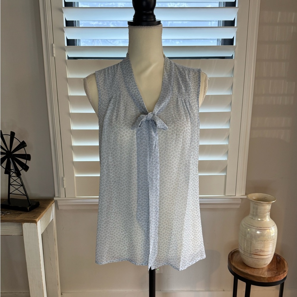 LOFT Sleeveless Light Blue Tie-Front Blouse Excellent condition